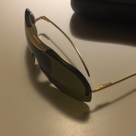 Chanel Sunglasses - Picture 4 of 4